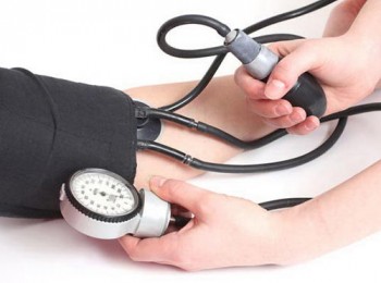 Chỉ số huyết áp bình thường là bao nhiêu theo từng độ tuổi?